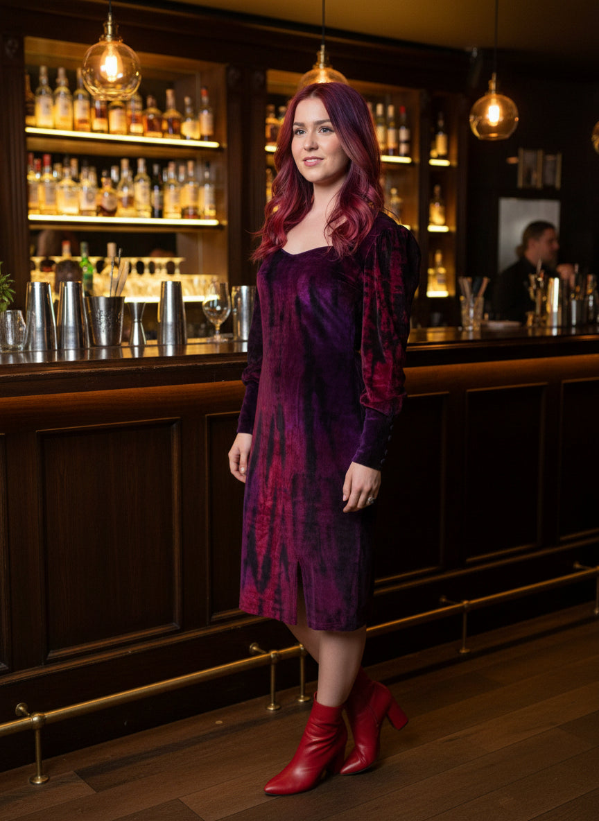 Red & Purple Crushed Velvet Wiggle Dress – Sweetheart Neck | Elegant Evening Pencil Dress
