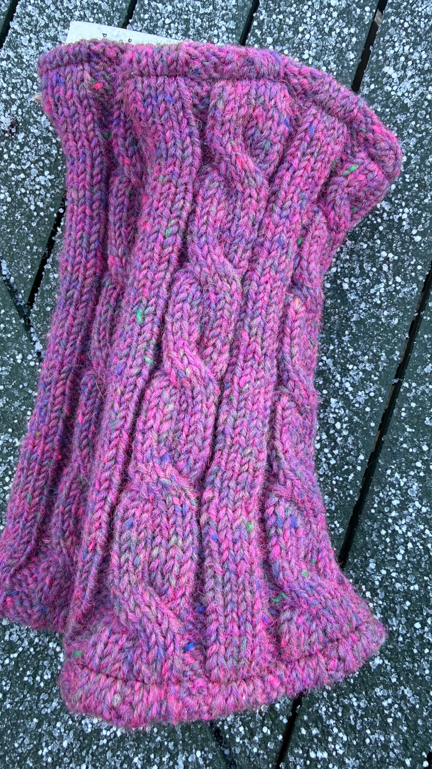 Yak Wool Fleece Lined Hand | Wrist Warmers – Raspberry Pink Cable Knit