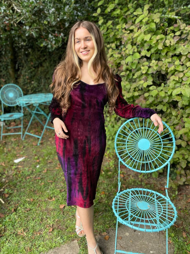 Velvet Long Sleeve Dress in Purple/Red